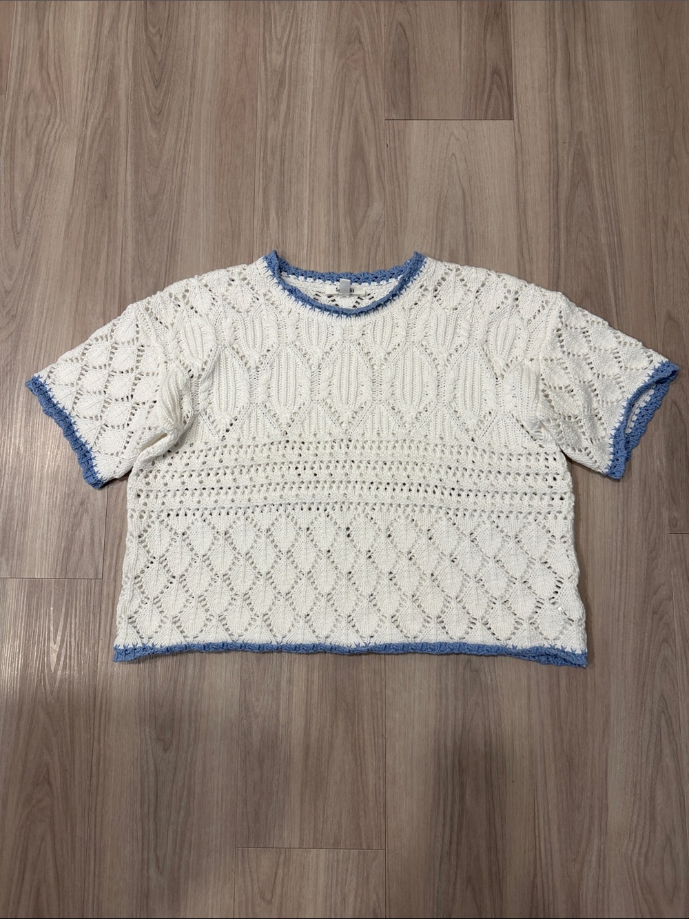 Splendid Keke Sweater White Open-Knit Scoop Neck Sweater with Blue Trim
